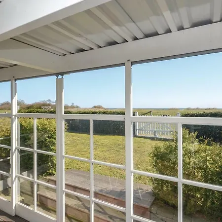 Three-bedroom Holiday In Idestrup *