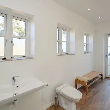 Three-bedroom Holiday In Idestrup