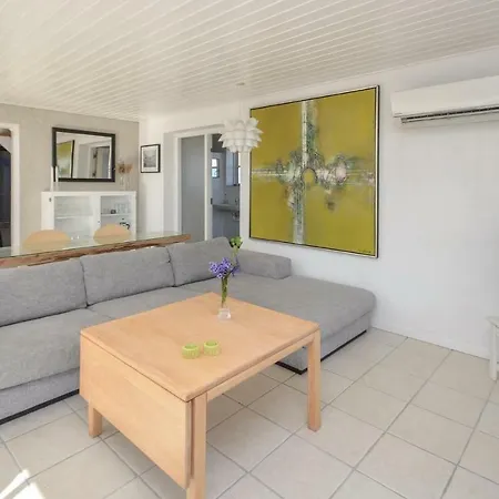 Three-bedroom Holiday In Idestrup * Boto By